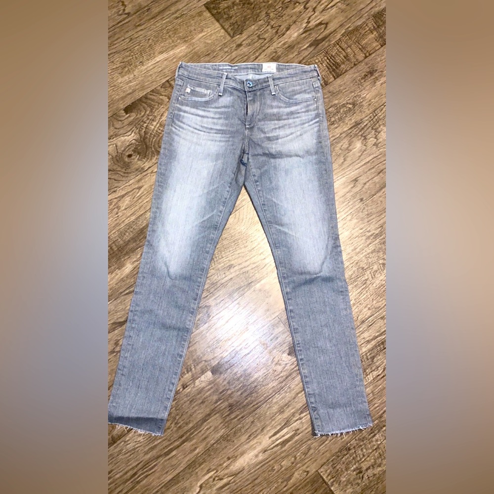 Gray ankle length jeans size 27R